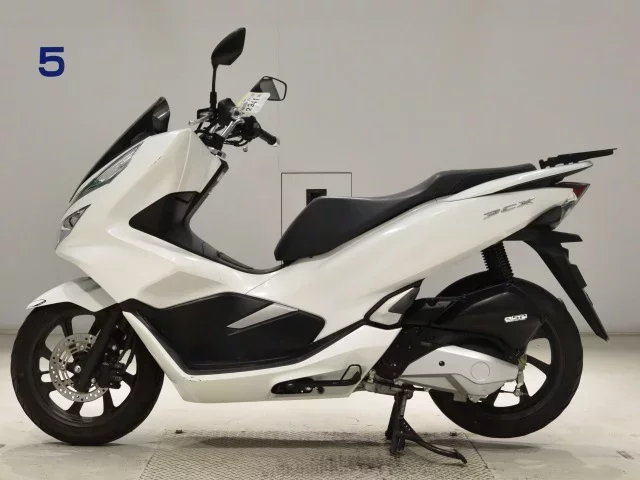 Honda PCX125-3