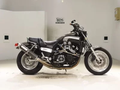 Yamaha V-MAX  с аукциона в Японии