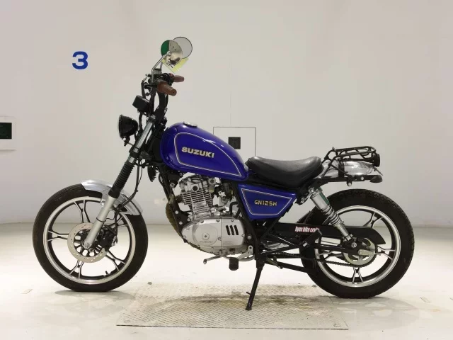 Suzuki GN125H