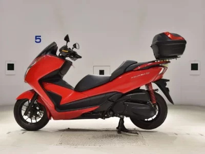 Honda FORZA  с аукциона в Японии