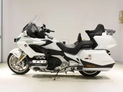 Honda GL1800 TOUR D лот № 7626 оценка 5  с аукциона в Японии 2