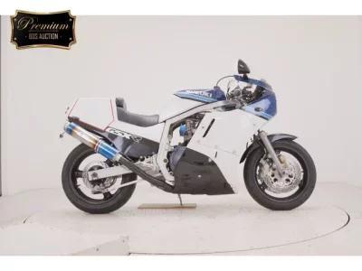 Suzuki GSX-R750-1