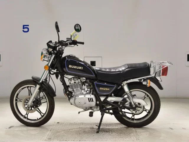 Suzuki GN125H