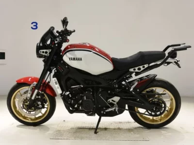 Yamaha XSR900 лот № 7702 оценка 5  с аукциона в Японии 2