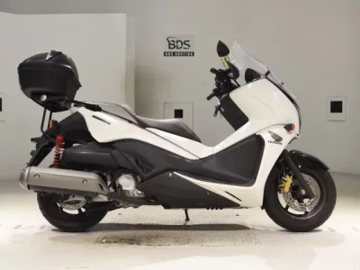 Honda PHASES  с аукциона в Японии