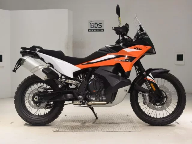 Other KTM890 ADVENTURE лот № 0557 оценка 8  с аукциона в Японии