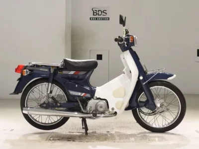 Honda C90