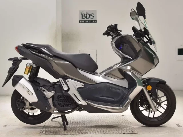 Honda ADV150