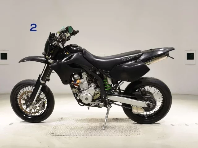 Kawasaki D-TRACKER