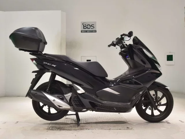 Honda PCX125-3