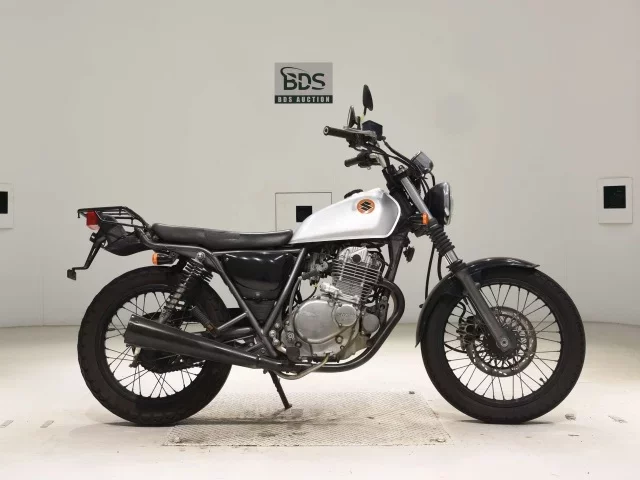 Suzuki GLASS TRACKER BIG BOY лот № 8056 оценка 4  с аукциона в Японии