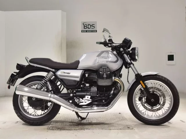 Moto Guzzi  V7 SPECIAL лот № 2749 оценка 5  с аукциона в Японии