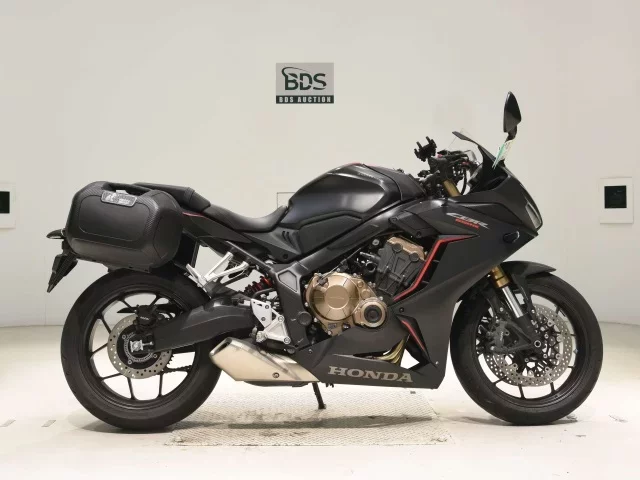 Honda CBR650R лот № 7807 оценка 5  с аукциона в Японии
