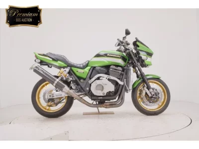 Kawasaki ZRX1200  с аукциона в Японии