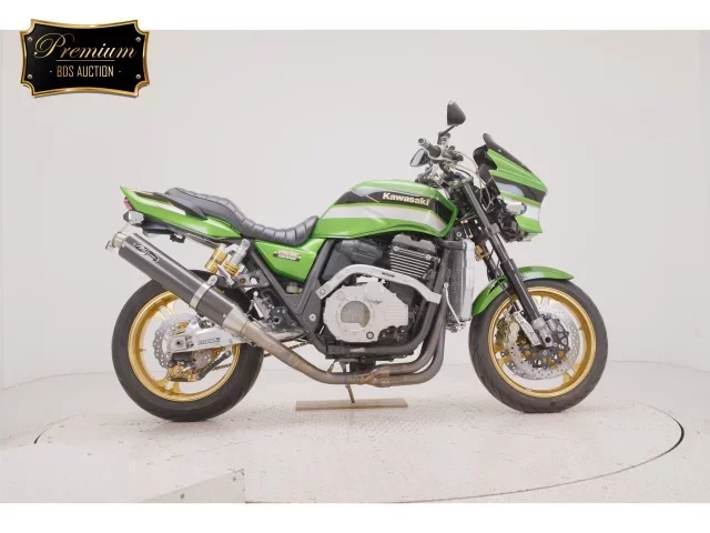 Kawasaki ZRX1200 лот № 0011 оценка 4  с аукциона в Японии