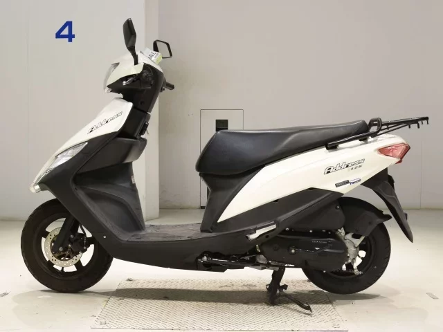 Suzuki ADDRESS V125