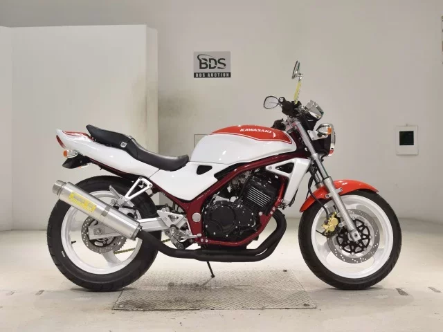 Kawasaki BALIUS250 лот № 0475 оценка 4  с аукциона в Японии