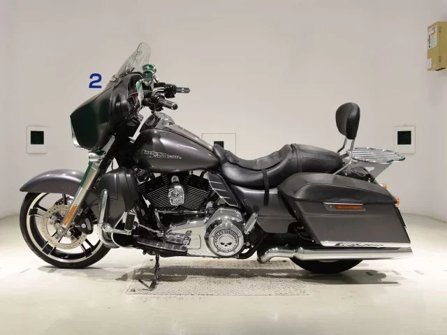 Harley-Davidson HARLEY FLHX1690