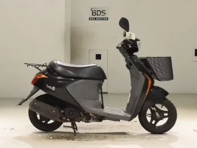 Suzuki LET S5