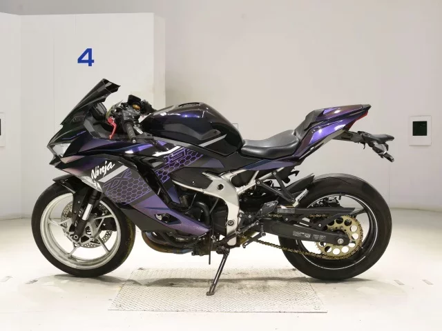 Kawasaki ZX-25R