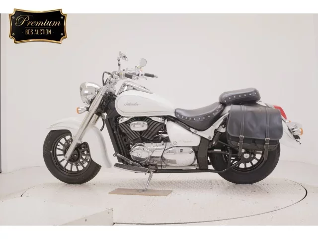 Suzuki INTRUDER 400 CLASSIC
