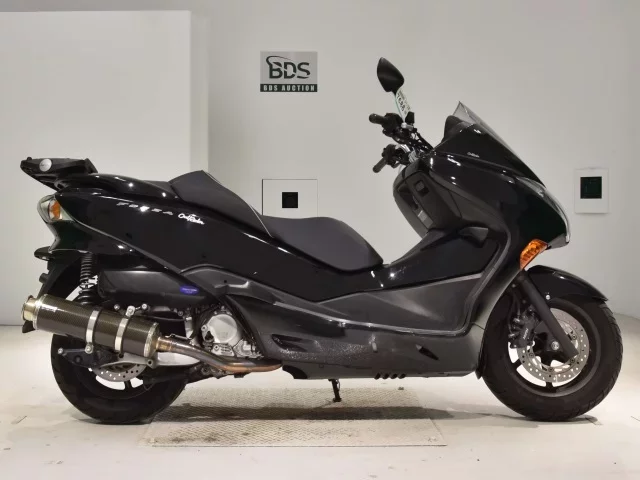 Honda FORZA Z лот № 7686 оценка 4  с аукциона в Японии