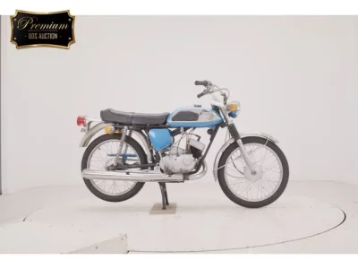 Kawasaki 90SS