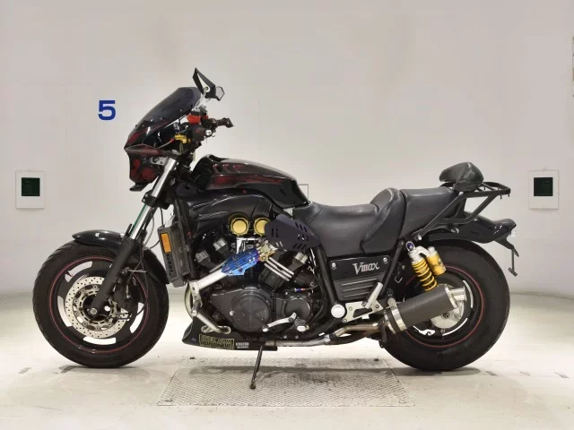 Yamaha V-MAX