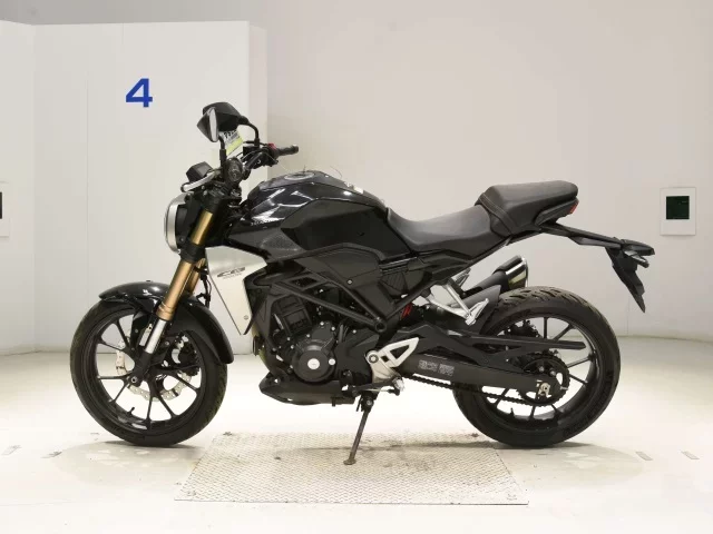 Honda CB250RA