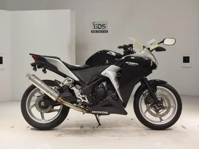 Honda CBR250R лот № 0146 оценка 4  с аукциона в Японии