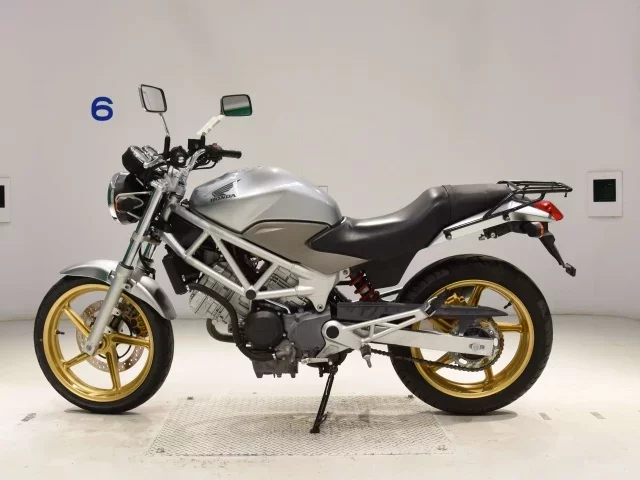 Honda VTR250