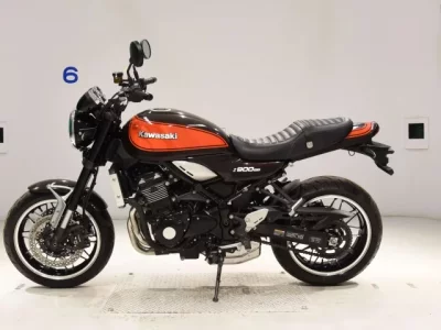 Kawasaki Z900RS лот № 0283 оценка 4  с аукциона в Японии 2