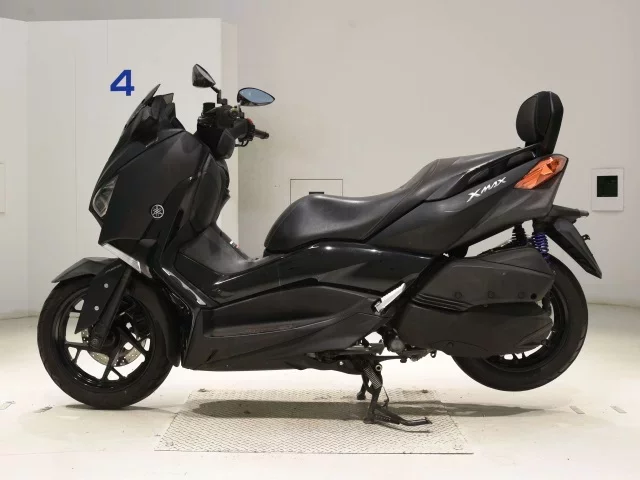 Yamaha X-MAX250A