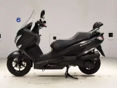 Suzuki BURGMAN200  с аукциона в Японии