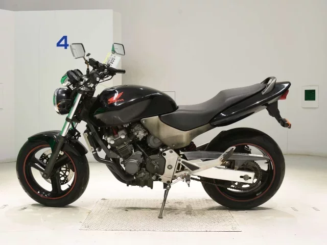 Honda HORNET250