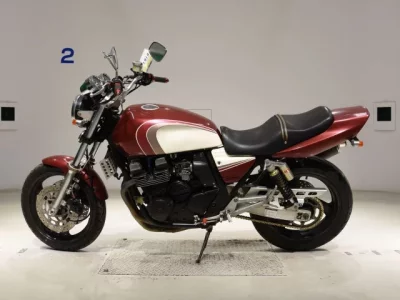 Yamaha XJR400  с аукциона в Японии