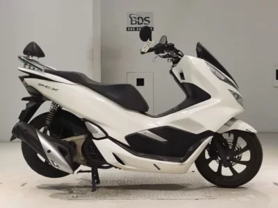 Honda PCX125-3