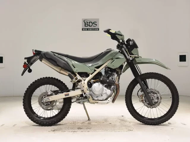 Kawasaki KLX230 SHERPA лот № 7738 оценка 6  с аукциона в Японии