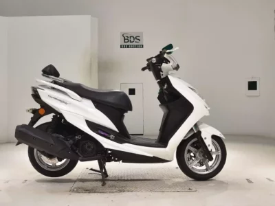 Yamaha CYGNUS 125XSR-3