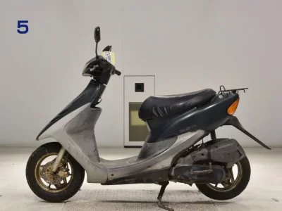 Honda DIO SR