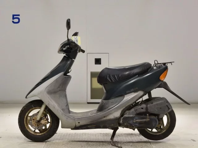 Honda DIO SR