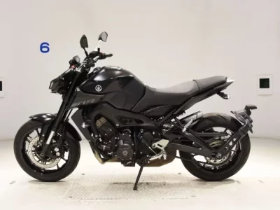 Yamaha MT-09A лот № 0373 оценка 4  с аукциона в Японии 2