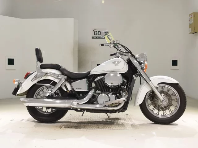 Honda SHADOW400 лот № 5304 оценка 4  с аукциона в Японии