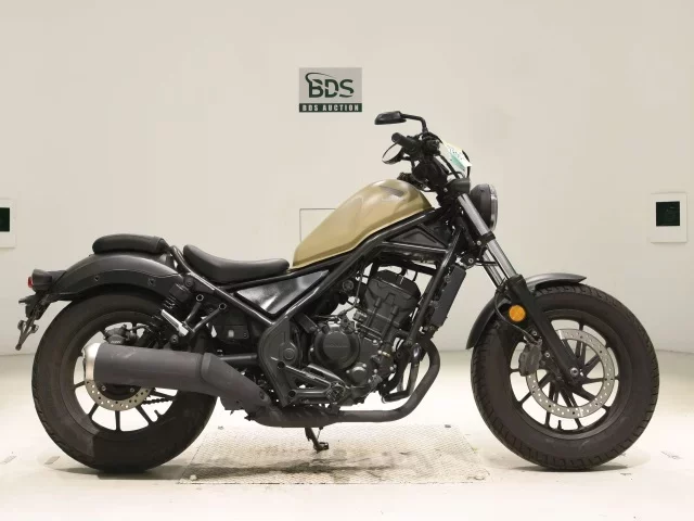 Honda REBEL 250A лот № 7800 оценка 4  с аукциона в Японии