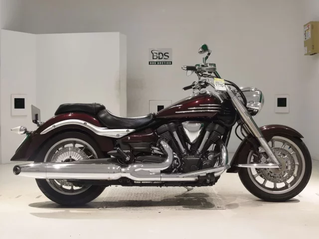 Yamaha XV1900 MIDNIGHT STAR