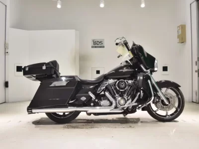 Harley-Davidson HARLEY FLHX1580  с аукциона в Японии