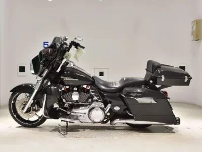 Harley-Davidson HARLEY FLHX1580  с аукциона в Японии