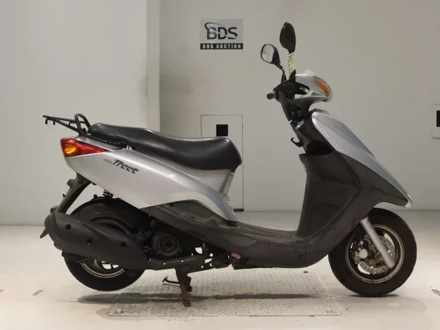 Yamaha AXIS125