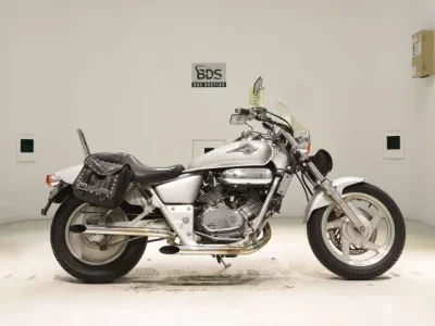 Honda MAGNA 250  с аукциона в Японии