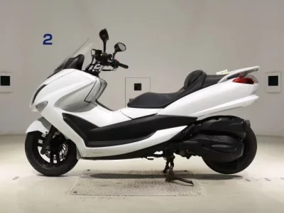 Yamaha MAJESTY 250-4  с аукциона в Японии